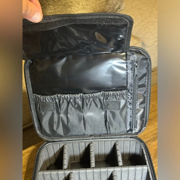 NWOT Relavel BLK Zip Around Professional Cosmetic Makeup Skincare Med Train Case - Picture 8 of 11